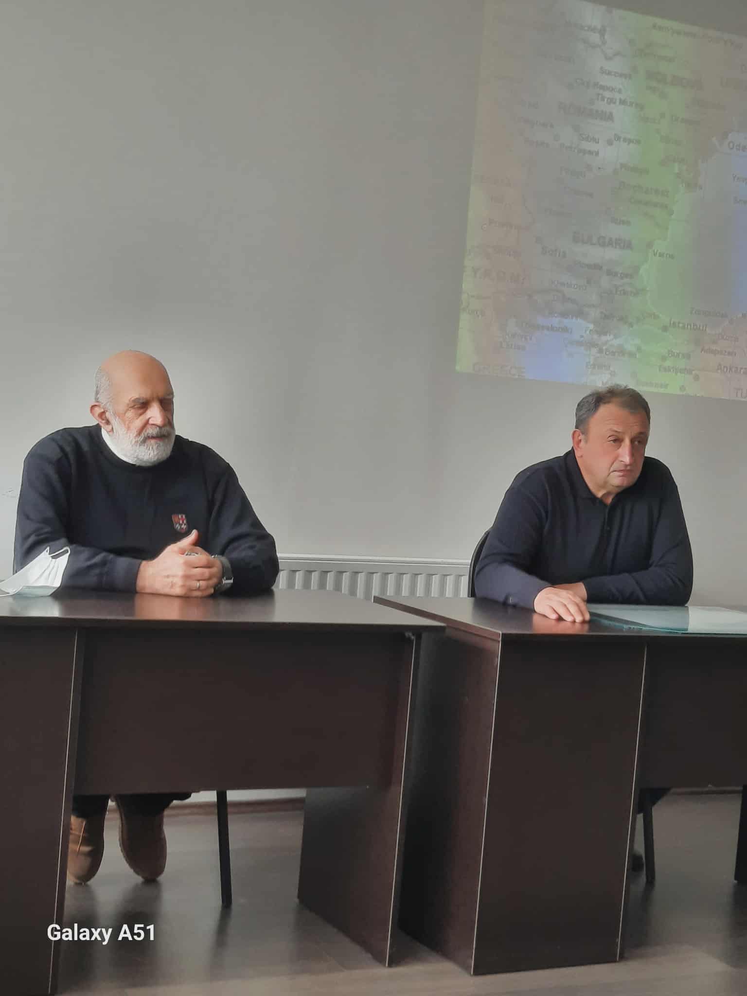 თემა: „ქართული გვარსახელები ისტორიულ და ეთნოლინგვისტურ ჭრილში“